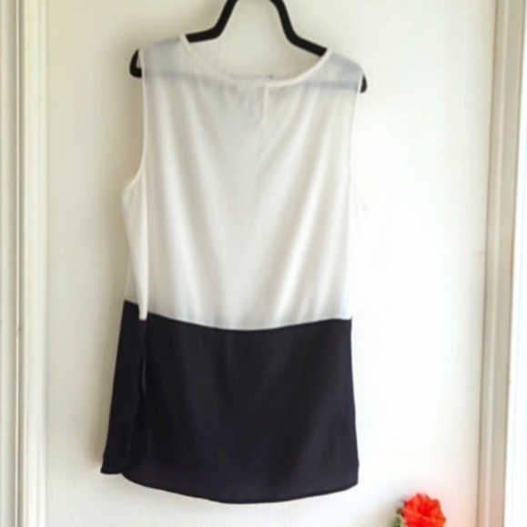 Attitude | Black White Sleeveless Blouse - Picture 7 of 7